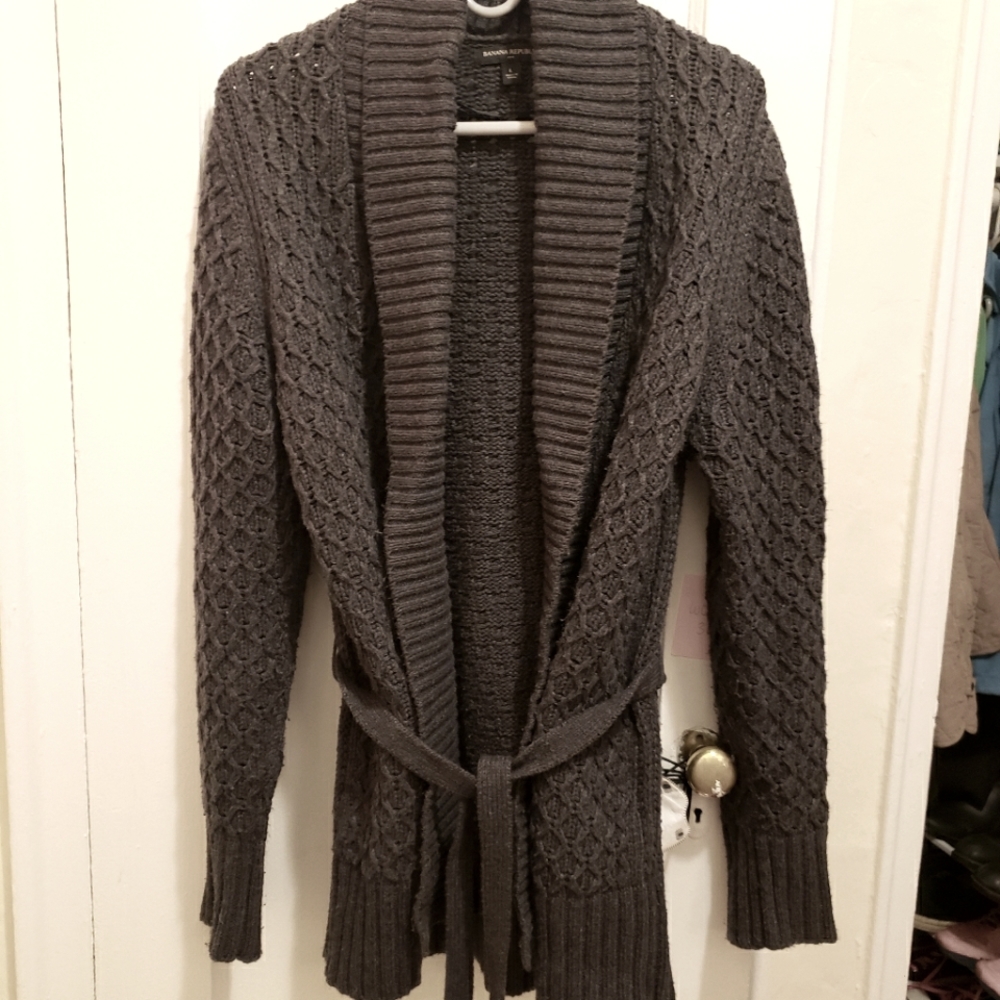 Gray heavy knit open sweater